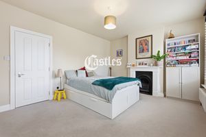 Photo 13- click for photo gallery